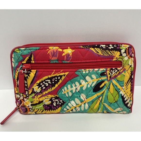Vera Bradley Georgia Turnlock Wallet Rumba RFID Zip Around Red Floral Quilted - Picture 4 of 8